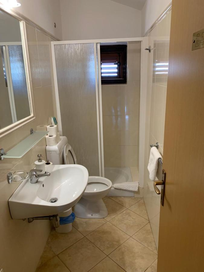 Vila Albatros Bed & Breakfast Rovinj Dış mekan fotoğraf