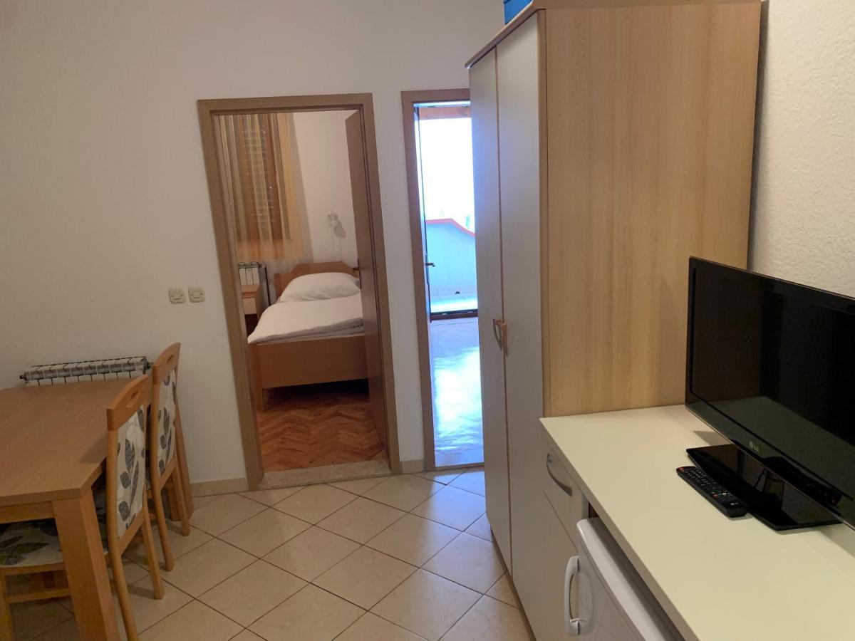 Vila Albatros Bed & Breakfast Rovinj Dış mekan fotoğraf