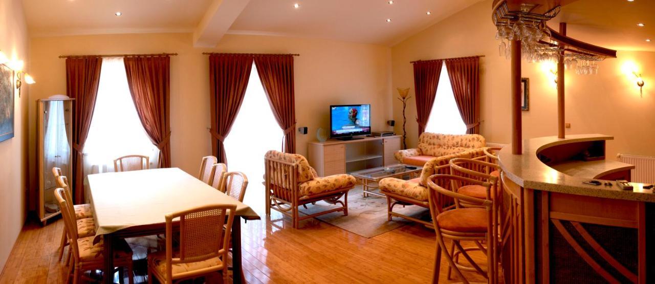 Vila Albatros Bed & Breakfast Rovinj Dış mekan fotoğraf