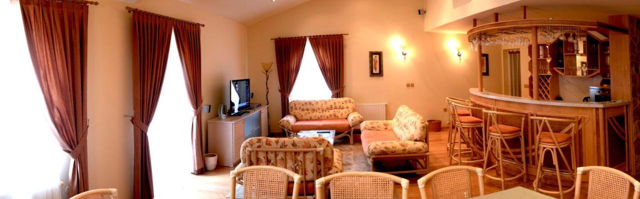 Vila Albatros Bed & Breakfast Rovinj Dış mekan fotoğraf