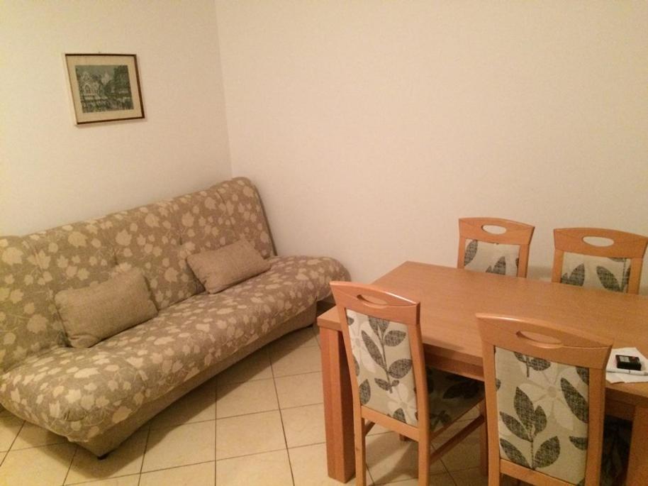 Vila Albatros Bed & Breakfast Rovinj Dış mekan fotoğraf